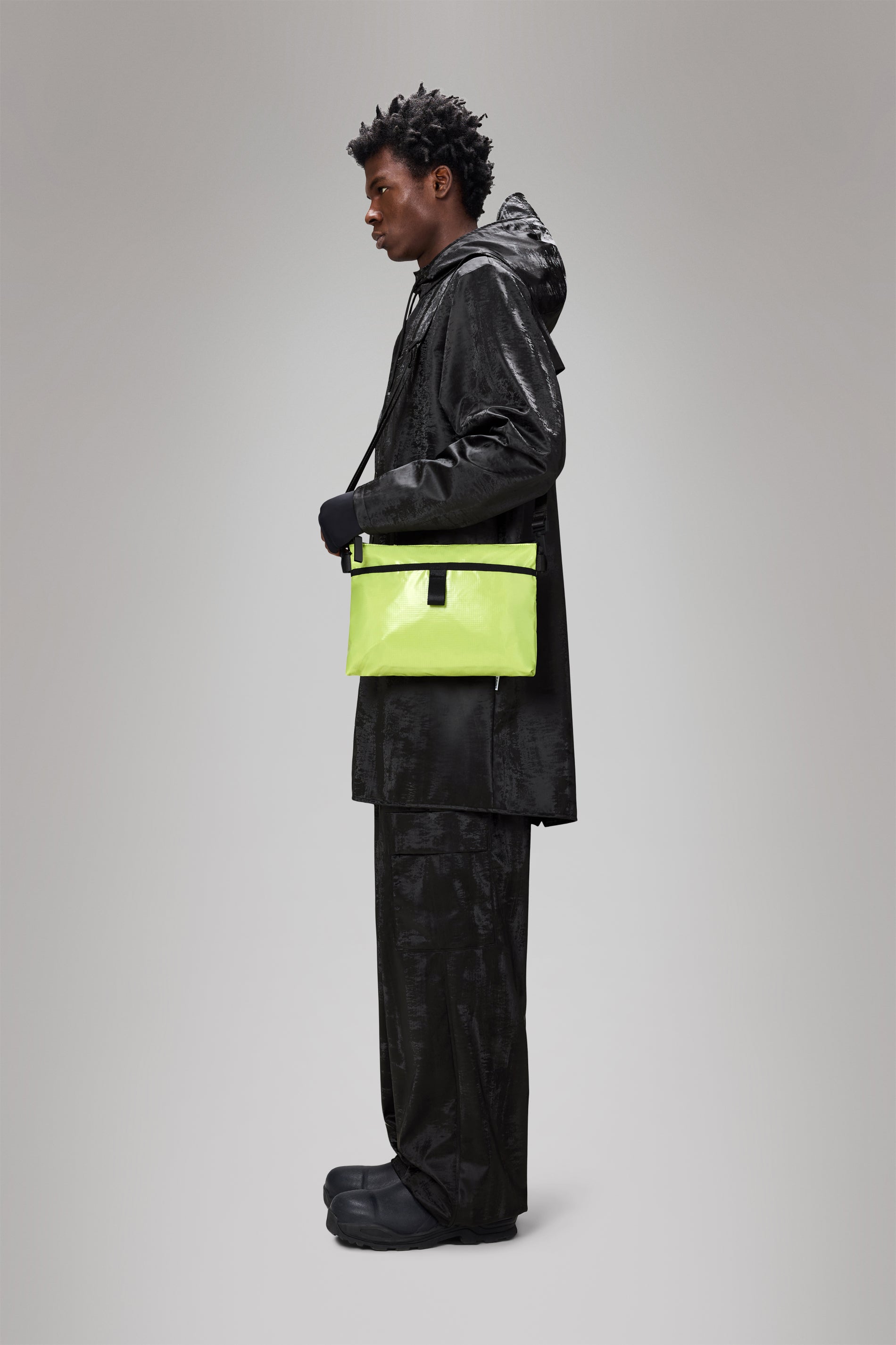 RAINS Sibu Musette Bag Acid 2.60L H21 x D4 x W30.50 cm Crossbody