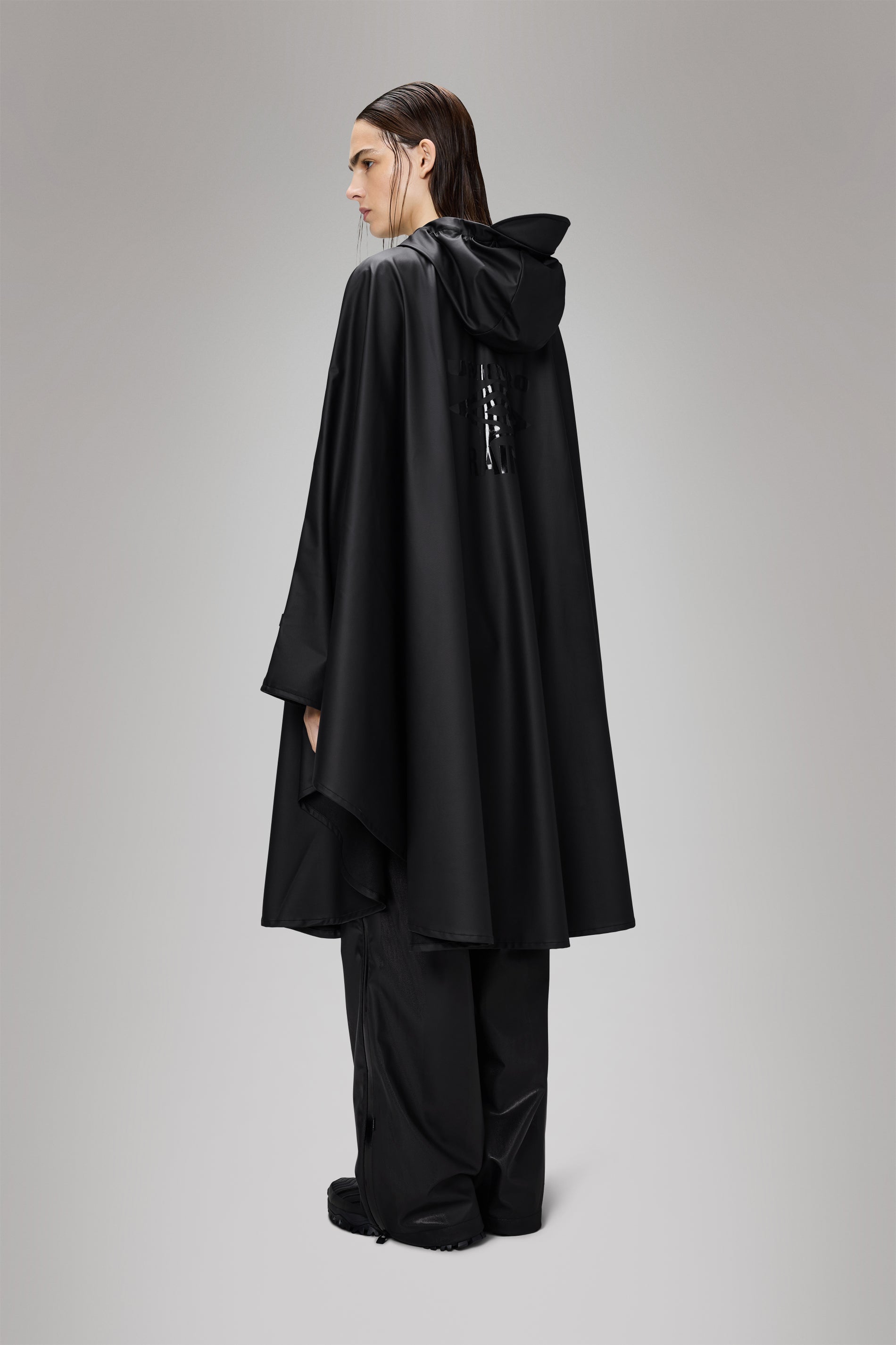 Rains x Umbro Apollo Cape