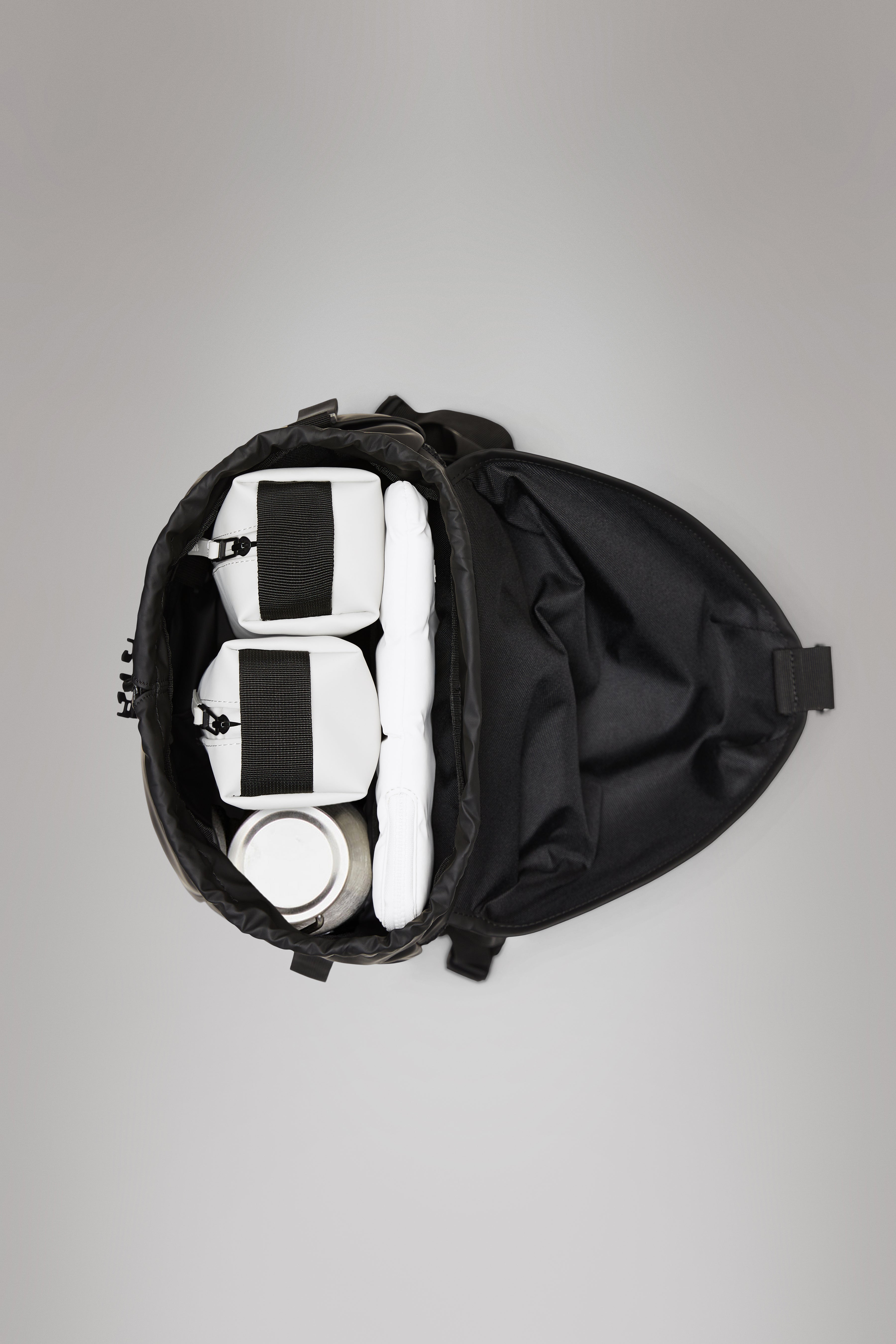 RAINS Valera Bucket Backpack Swamp Backpack