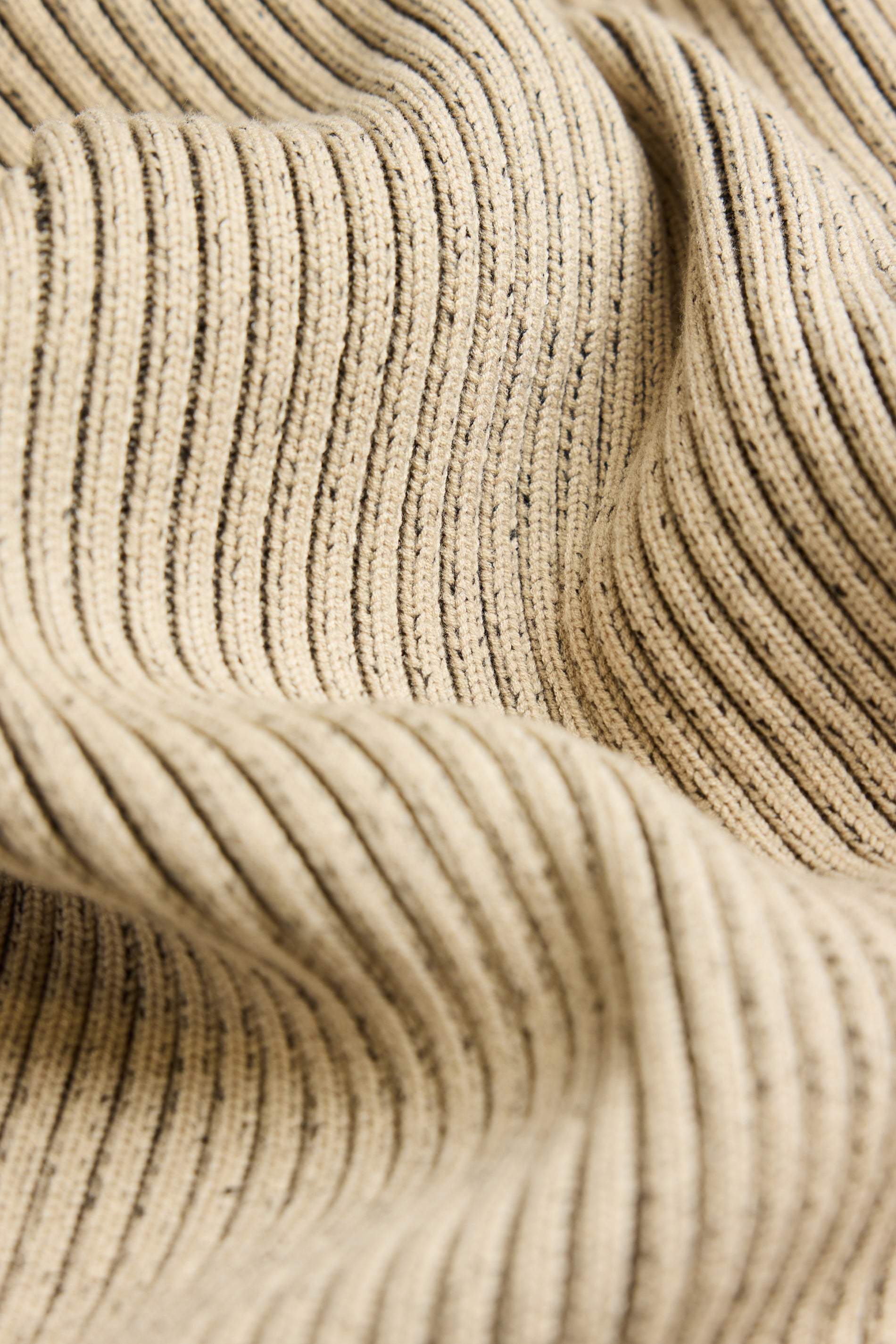 RAINS Sapa Knit Crew Neck Beige/Black Long Sleeve