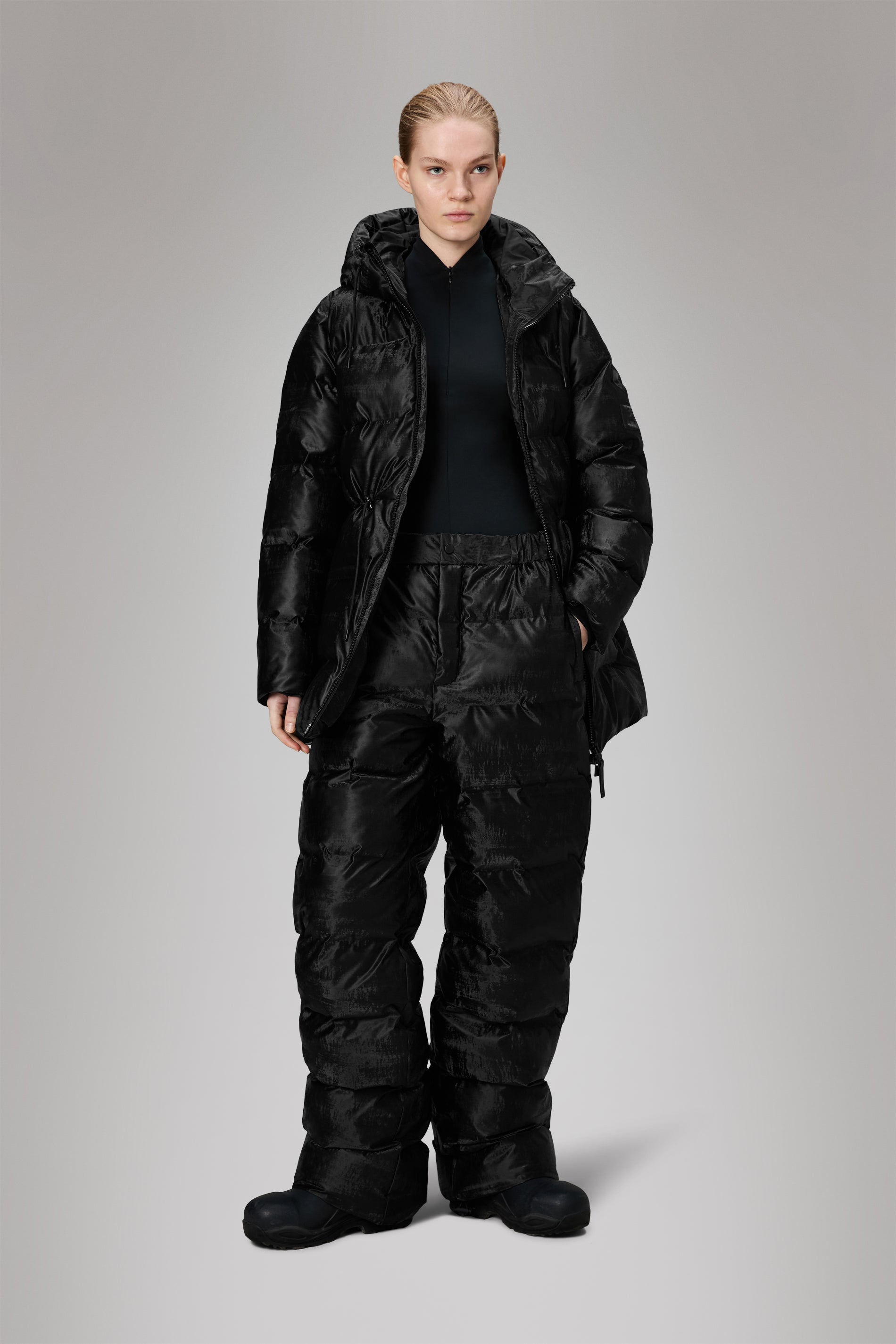 Rains Alta Long Puffer String W Jacket Coal Jacket