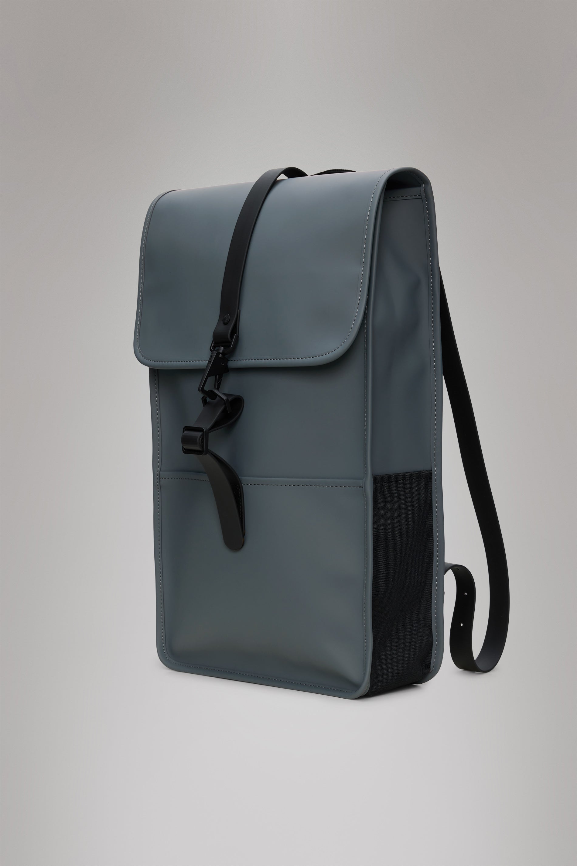 RAINS Backpack Lagoon 17L H50 x D12 x W30 cm Backpack