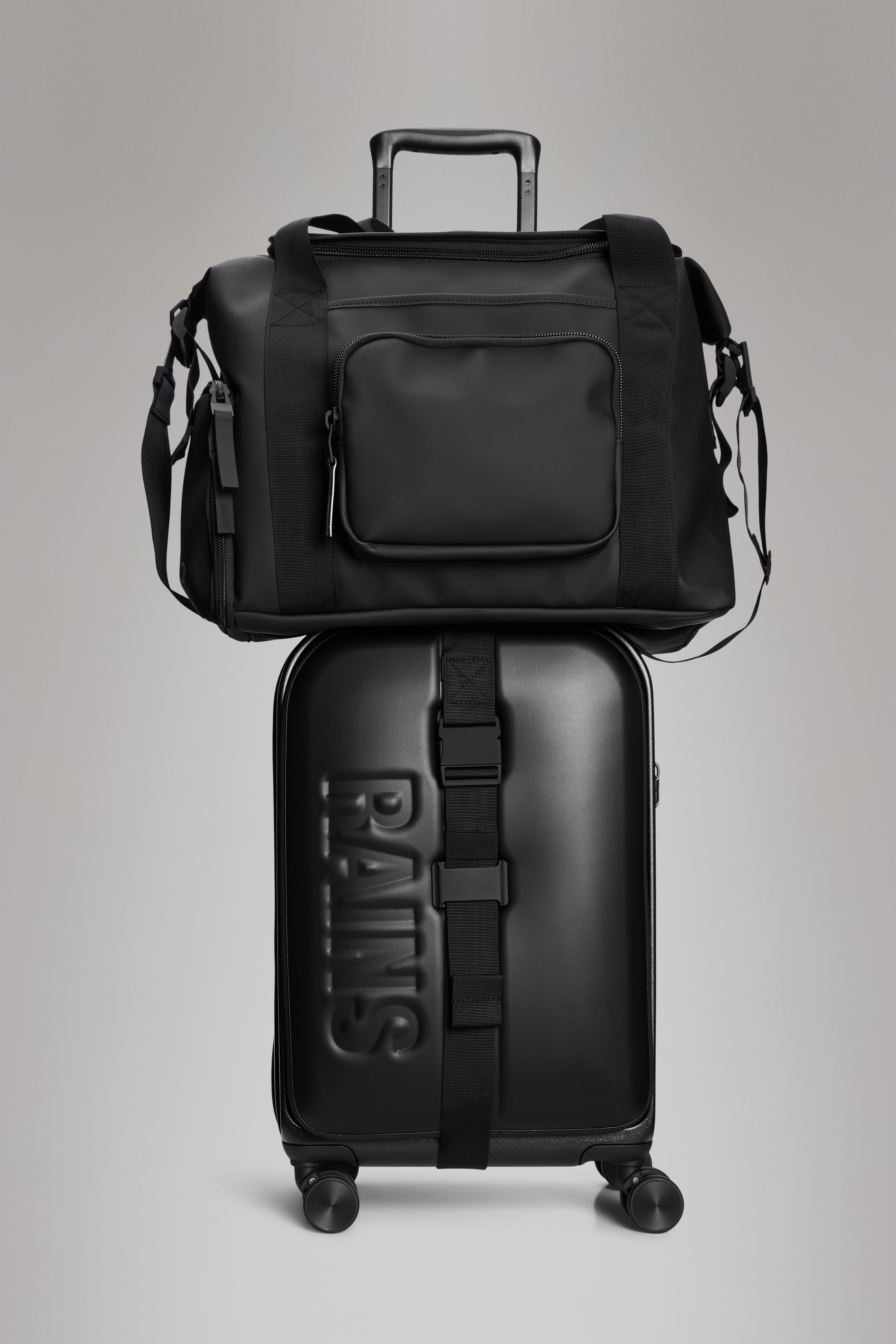 RAINS Texel Kit Bag Large Black 51L H35 x D28 x W52 cm Weekender