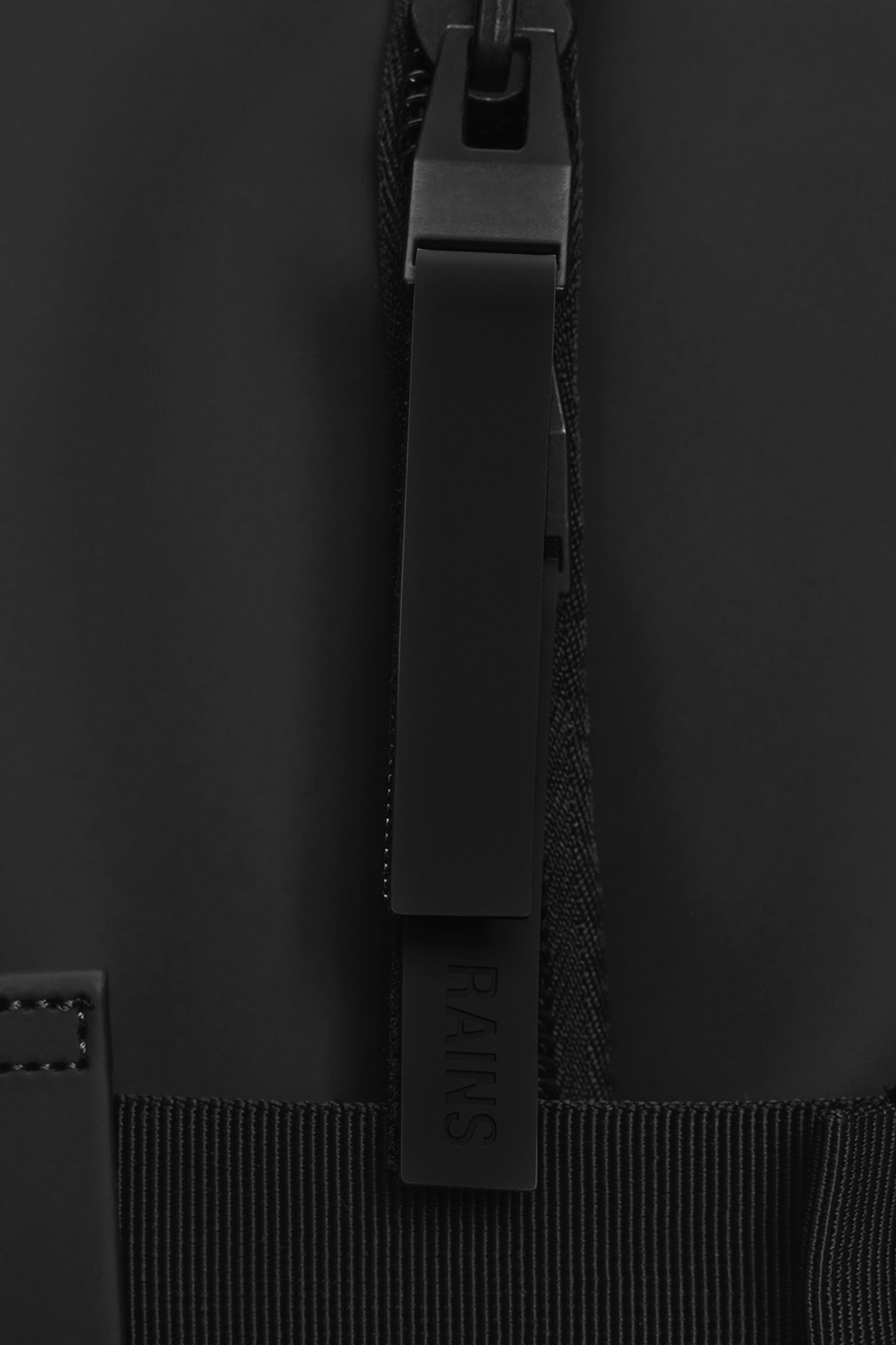 RAINS Texel Cabin Bag Black Cabin