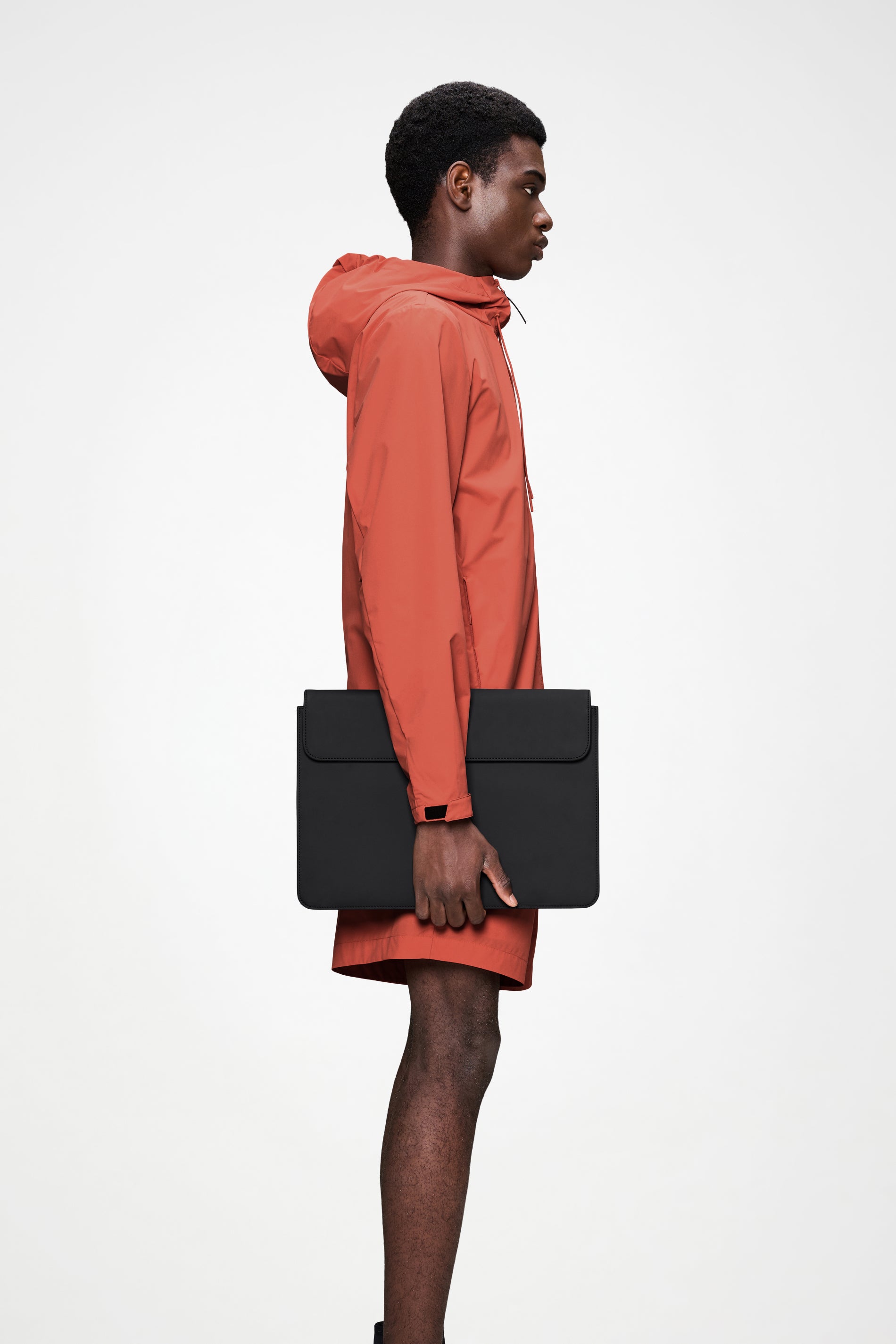 RAINS Laptop Portfolio 15″/16″ Black 0.60L H30 x D0 x W40 cm Laptop Case