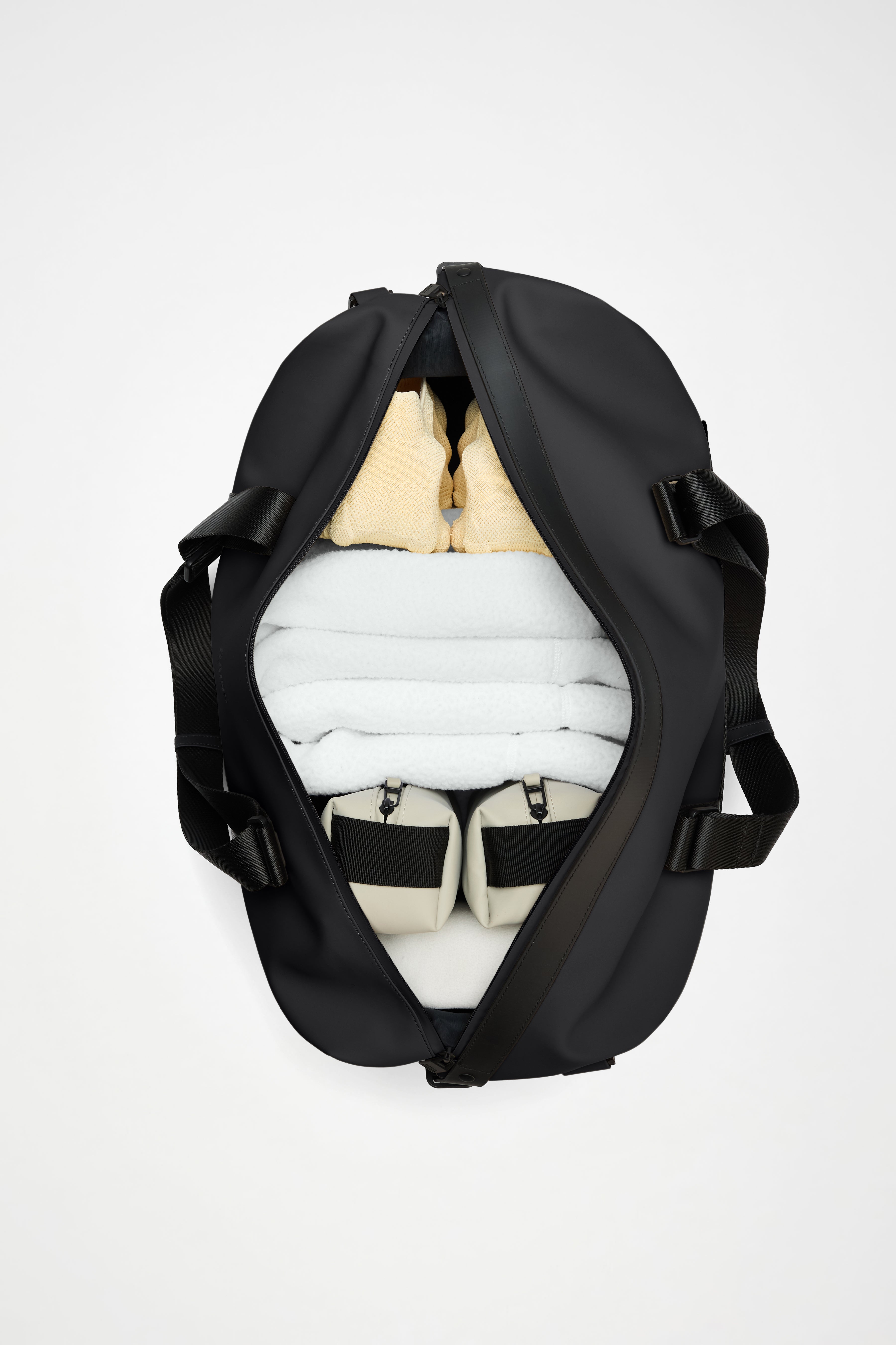 RAINS OTG Weekend Bag Black Weekender