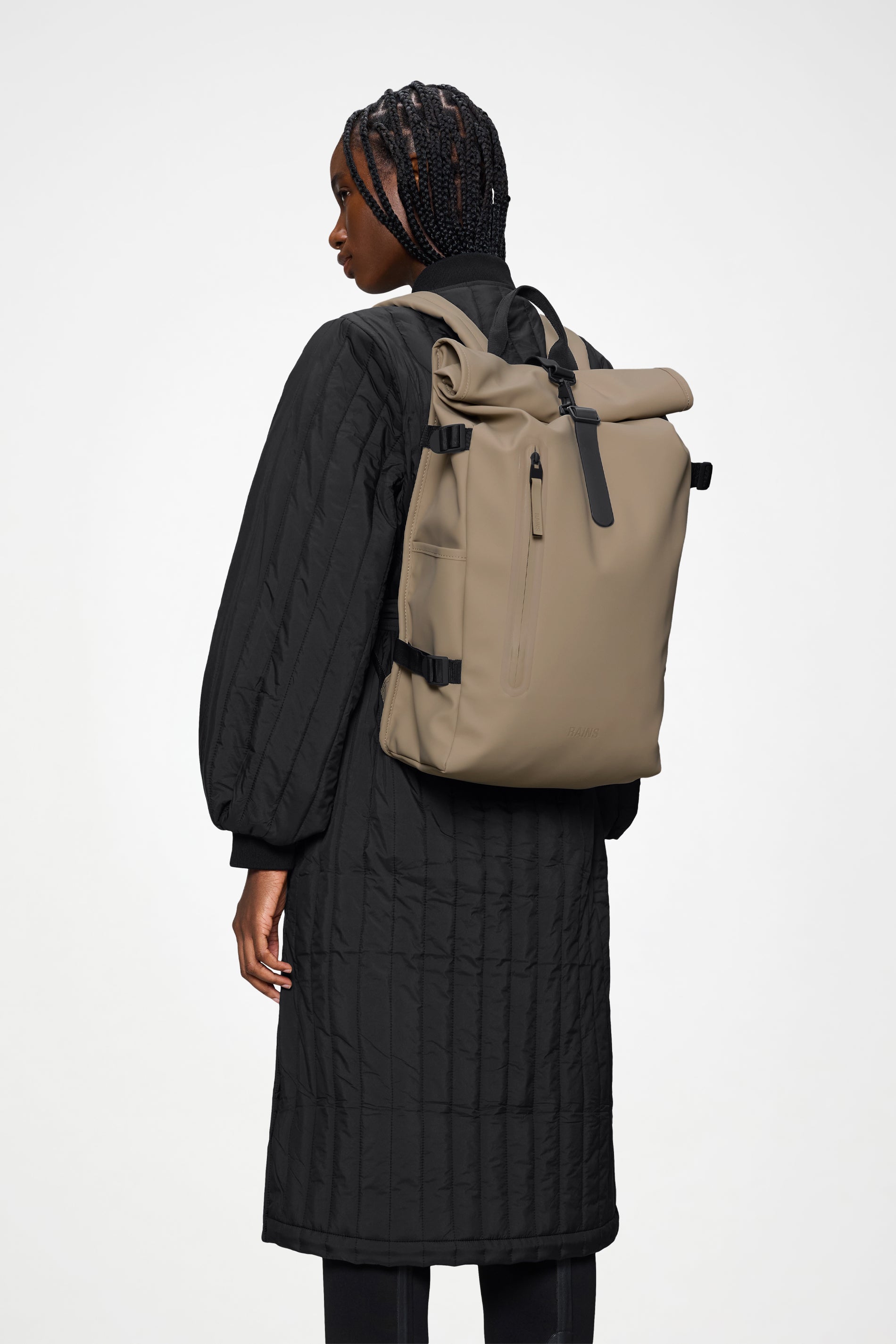RAINS Rolltop Rucksack Large Beige 28L H63 x D14 x W32 cm Backpack