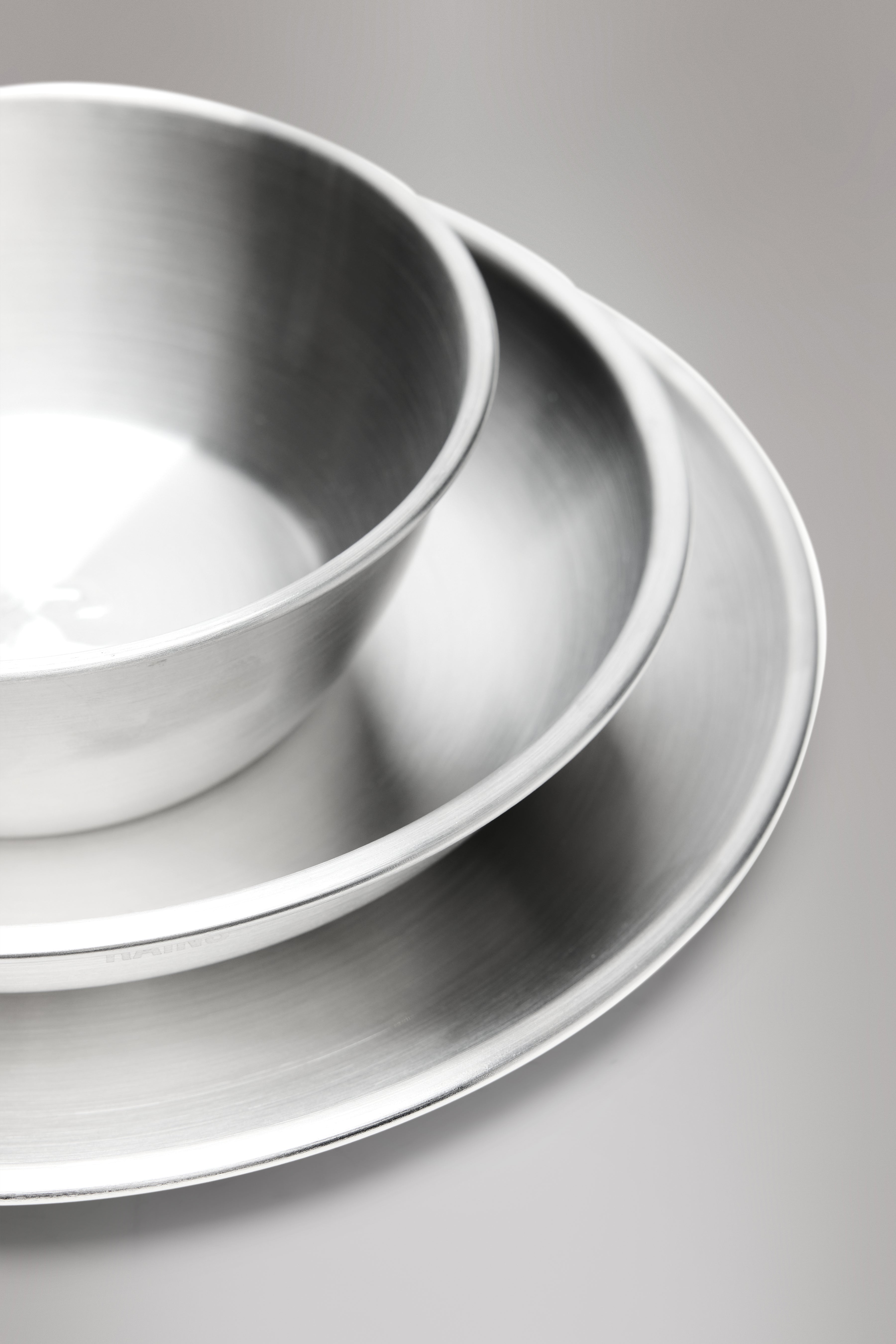 RAINS Stainless Steel 2-Pack Plates Steel Food Storage