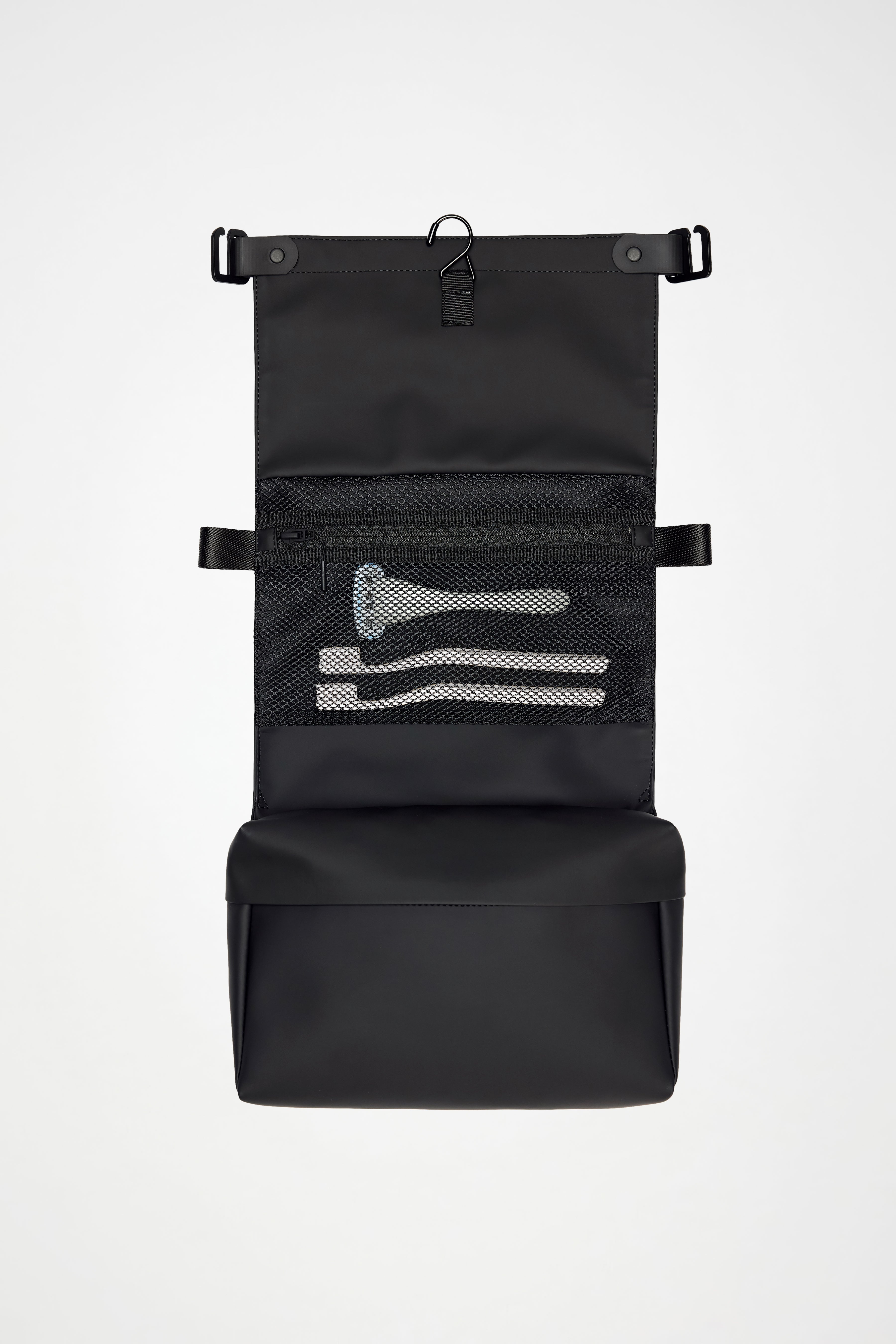 RAINS OTG Wash Bag Well Wash Bag